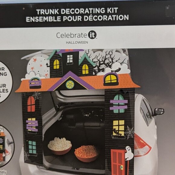 NWT Spooky Haunted House Halloween Trunk or Door Decorating Kit Michael's Decor - Picture 1 of 9